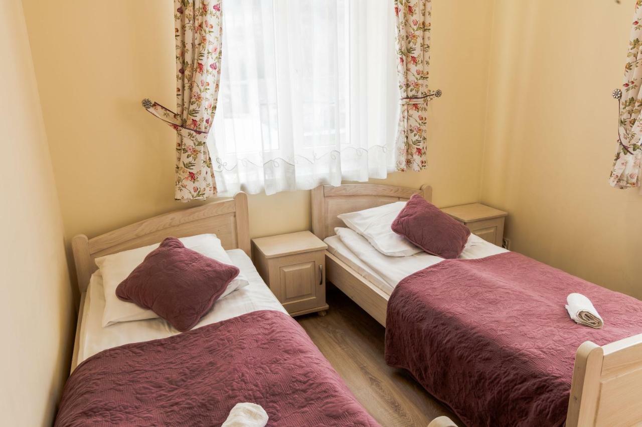 Apartamenty Eden Ustrzyki Dolne Exterior photo